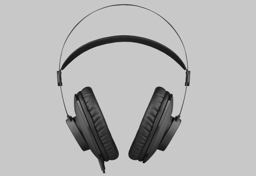 AKG  K72